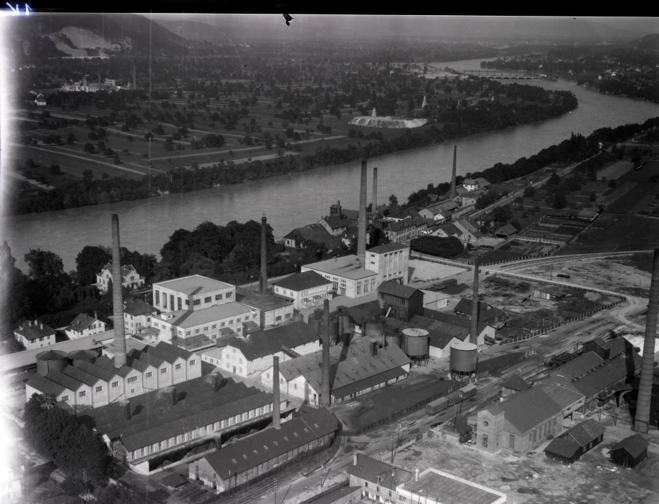 ETH-BIB-Basel, Schweizerhalle, Vereinigte Schweizerische Rheinsalinen-Inlandflüge-LBS MH03-0911