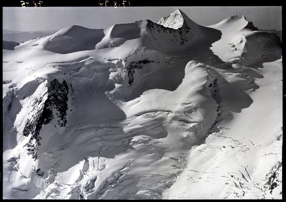 ETH-BIB-Bellavista (Zernez), Piz Zupò, Piz Argient v. N. aus 4000 m-Inlandflüge-LBS MH01-007845