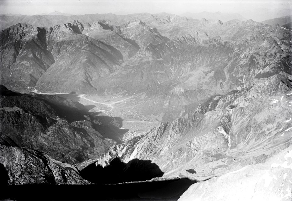 ETH-BIB-Bergell, Chiavenna, Val Bregaglia, Tessiner Berge v. N.-Inlandflüge-LBS MH01-003739