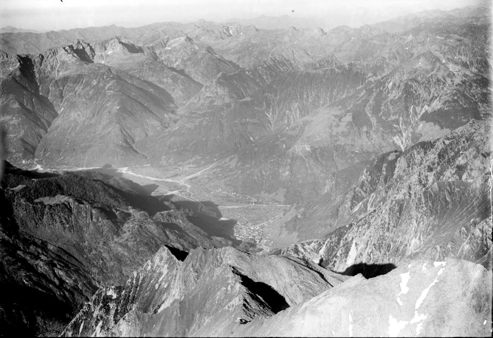 ETH-BIB-Bergell, Chiavenna, Val Bregaglia, Tessiner Berge v. N. O. azs 3600 m-Inlandflüge-LBS MH01-003741