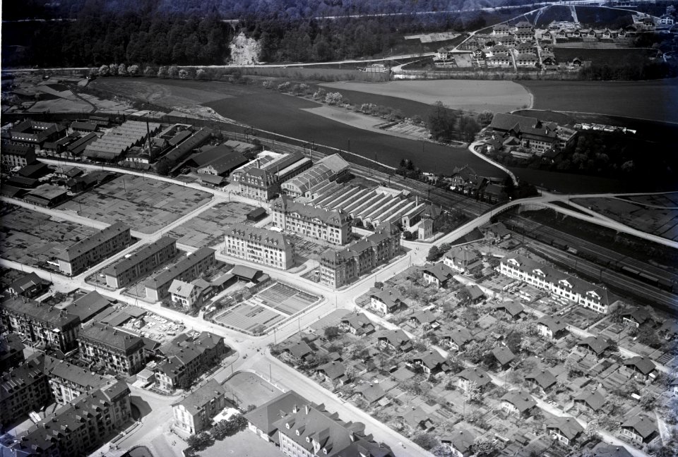 ETH-BIB-Bern, Wyler, nördliches Quartier v. O. aus 200 m-Inlandflüge-LBS MH01-005992