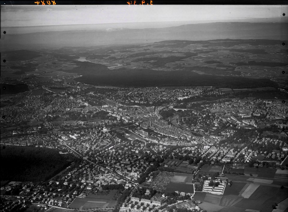 ETH-BIB-Bern, Übersicht, Aaretal v. S. aus 800 m-Inlandflüge-LBS MH01-008084
