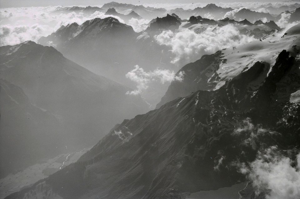 ETH-BIB-Berneralpenflug-Inlandflüge-LBS MH05-11-20