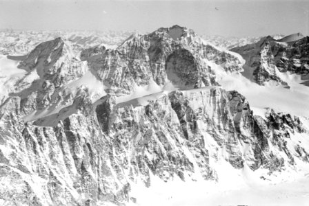 ETH-BIB-Bernina - Piz Roseg v. S.-Inlandflüge-LBS MH05-73-12