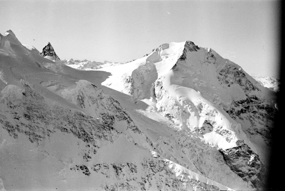 ETH-BIB-Bernina - Piz Roseg v. S.-Inlandflüge-LBS MH05-73-25