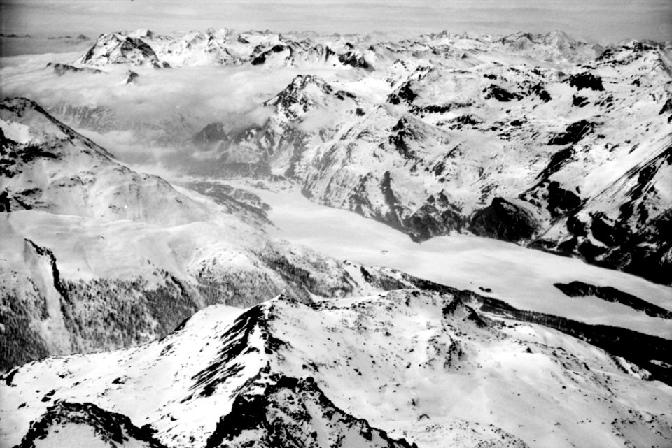 ETH-BIB-Bernina - Piz Roseg v. S.-Inlandflüge-LBS MH05-73-41