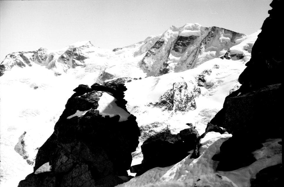ETH-BIB-Bernina - Piz Roseg v. S.-Inlandflüge-LBS MH05-73-45