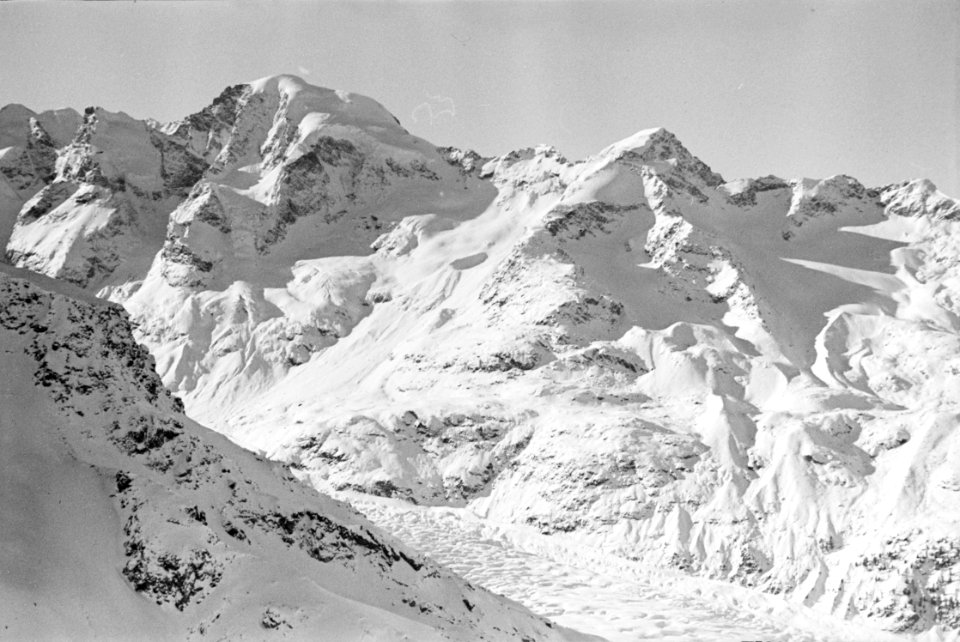 ETH-BIB-Bernina - Piz Roseg v. S.-Inlandflüge-LBS MH05-73-28