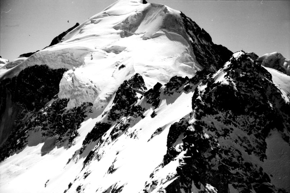 ETH-BIB-Bernina - Piz Roseg v. S.-Inlandflüge-LBS MH05-73-46