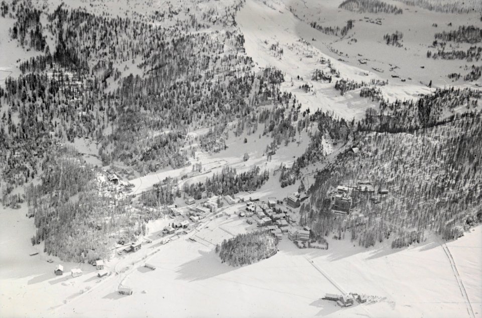 ETH-BIB-Bernina - Piz Roseg v. S.-Inlandflüge-LBS MH05-73-51