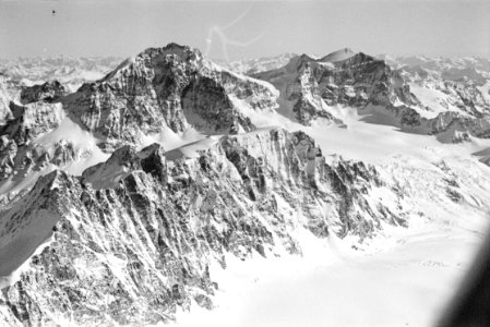 ETH-BIB-Bernina - Piz Roseg v. S.-Inlandflüge-LBS MH05-73-10