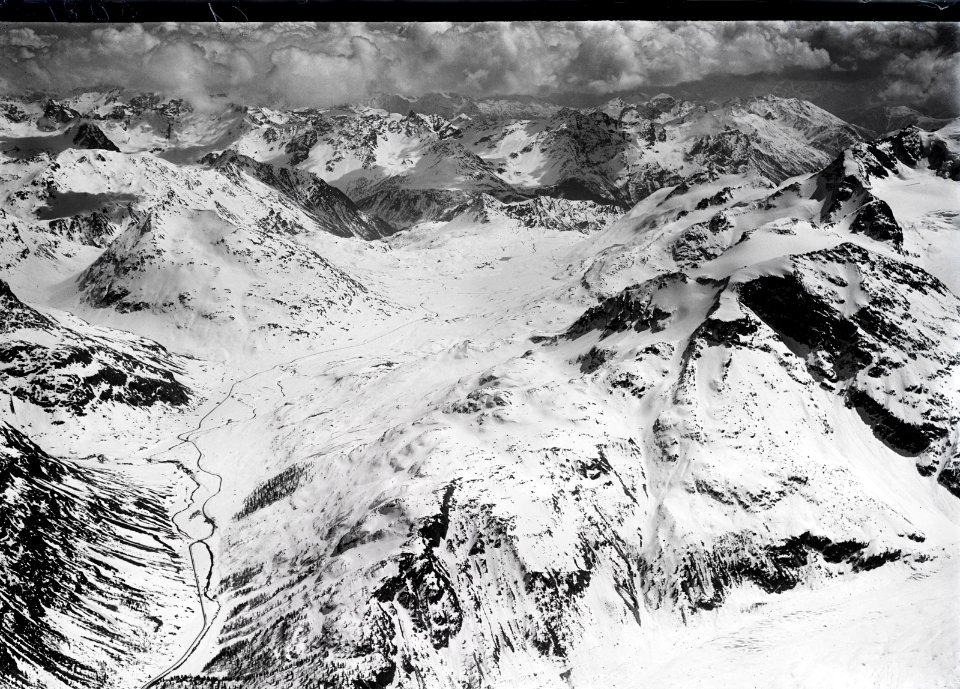 ETH-BIB-Berninapass, Val di Poschiavo, Puschlav v. N. W.-Inlandflüge-LBS MH01-005081
