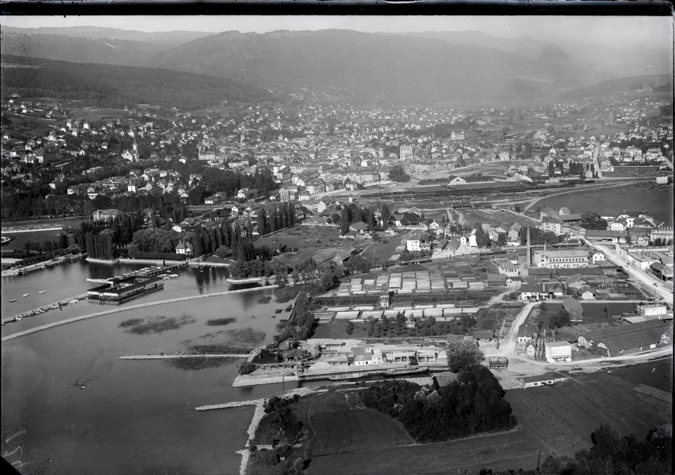 ETH-BIB-Biel, Bözingen aus 800 m-Inlandflüge-LBS MH01-004403