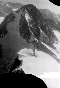 ETH-BIB-Bietschhorn v. W. aus 4000 m-Inlandflüge-LBS MH01-005152