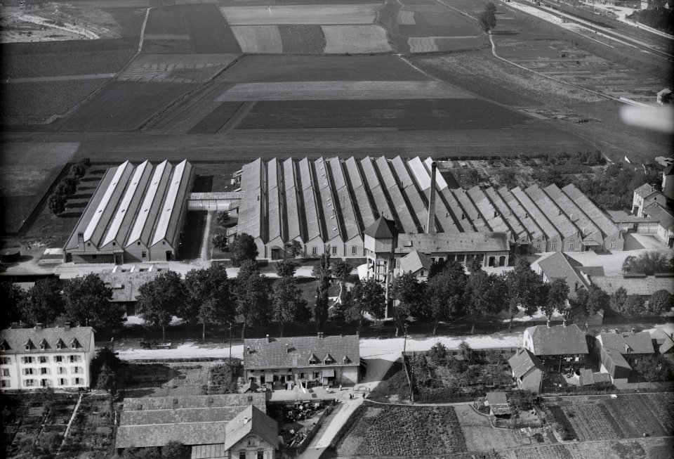 ETH-BIB-Binningen, Gröninger AG Aluminiumwarenfabrik-Inlandflüge-LBS MH03-0136