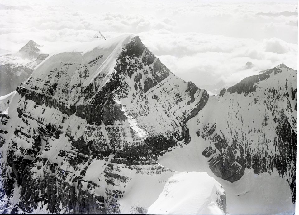 ETH-BIB-Bifertenstock, Piz Frisal v. W. aus 3500 m-Inlandflüge-LBS MH01-004752