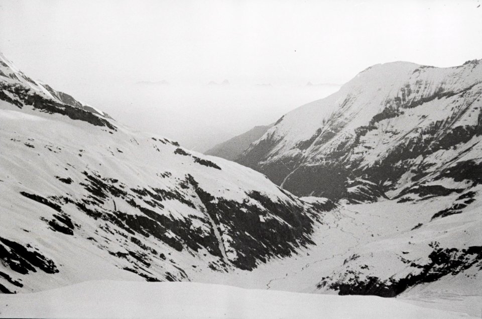 ETH-BIB-Blick auf ein Tal in den Bergen Österreichs-Weitere-LBS MH02-18-0024