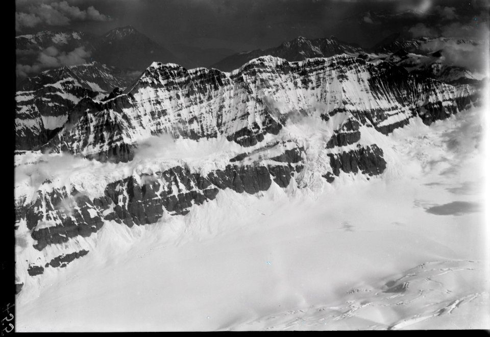 ETH-BIB-Blümlisalphorn, Kanderfirn v. S. aus 4000 m-Inlandflüge-LBS MH01-000455