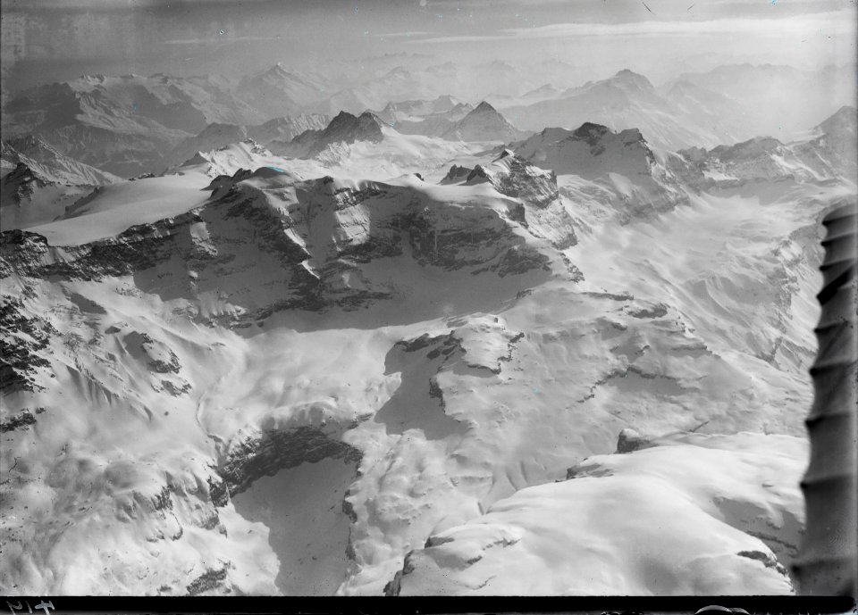 ETH-BIB-Bocktschingel, Claridenstock, Scheerhorn, Düssistock-Inlandflüge-LBS MH01-000419