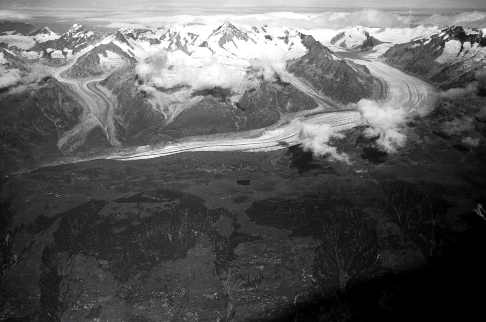 ETH-BIB-Breithorn, Aletschhorn, Grosser Aletschgletscher-Inlandflüge-LBS MH05-17-45