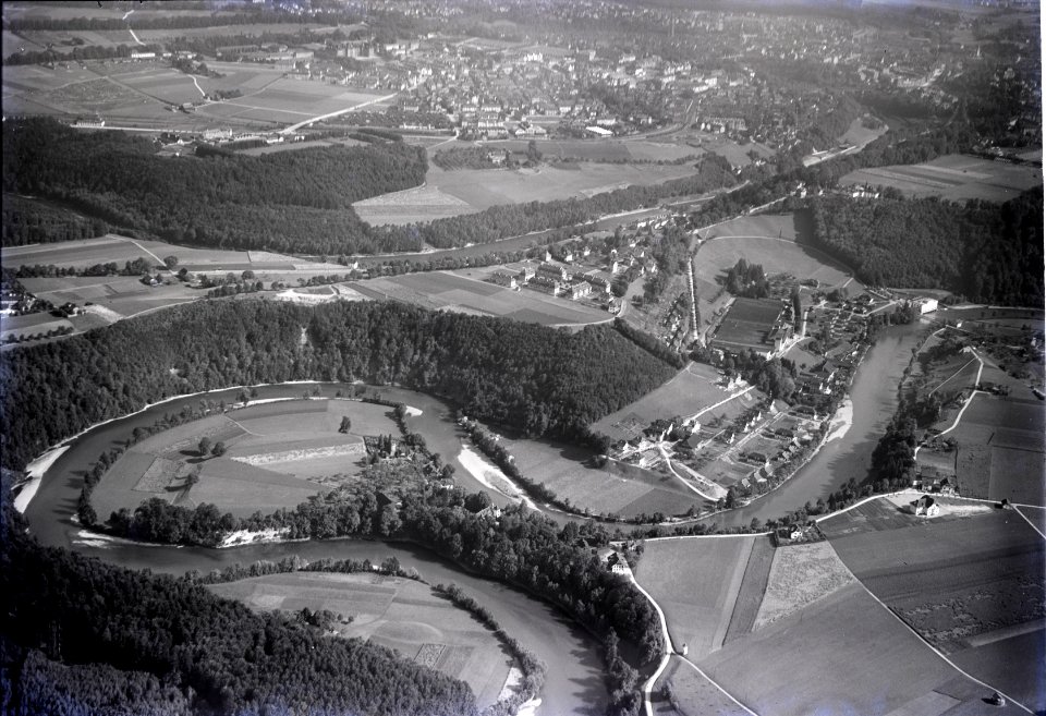 ETH-BIB-Bremgarten bei Bern, Bern-Felsenau v. N. aus 600 m-Inlandflüge-LBS MH01-004672