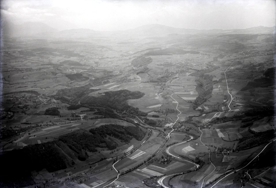 ETH-BIB-Bressonnaz, Vulliens, Rue, La Braye, Mont Pelerin v. N. aus 1200 m-Inlandflüge-LBS MH01-004187