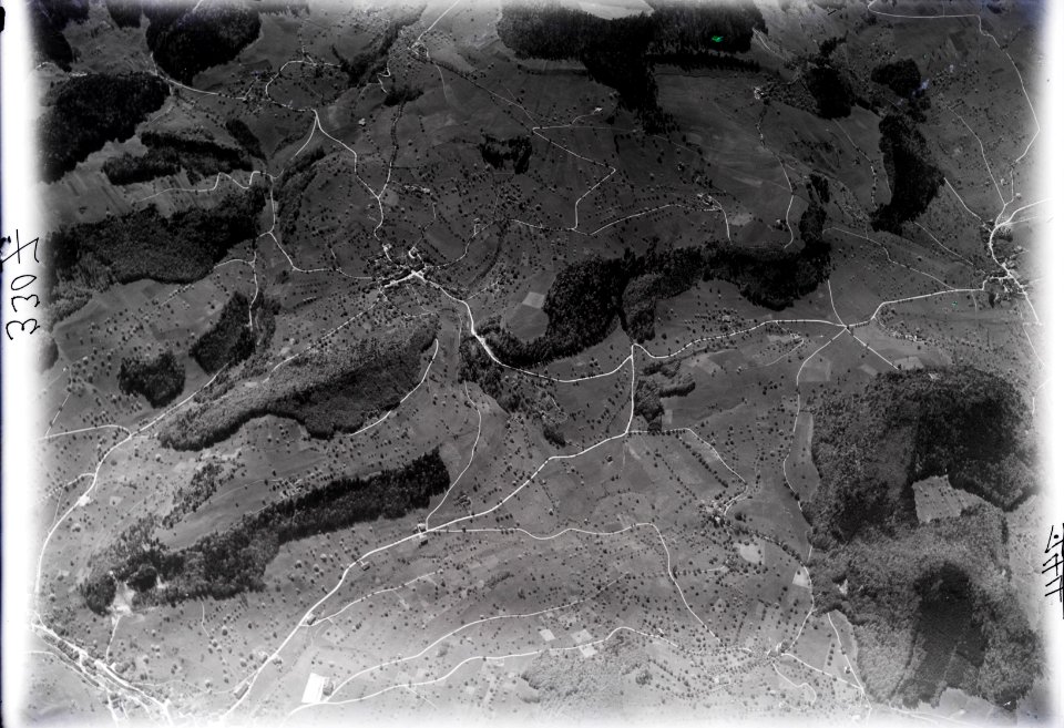 ETH-BIB-Bretzwil, Reigoldswil v. N. O. aus 3000 m-Inlandflüge-LBS MH01-003307