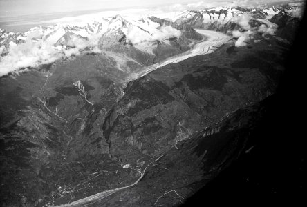 ETH-BIB-Brig, Aletschhorn, Grosser Aletschgletscher-Inlandflüge-LBS MH05-17-48