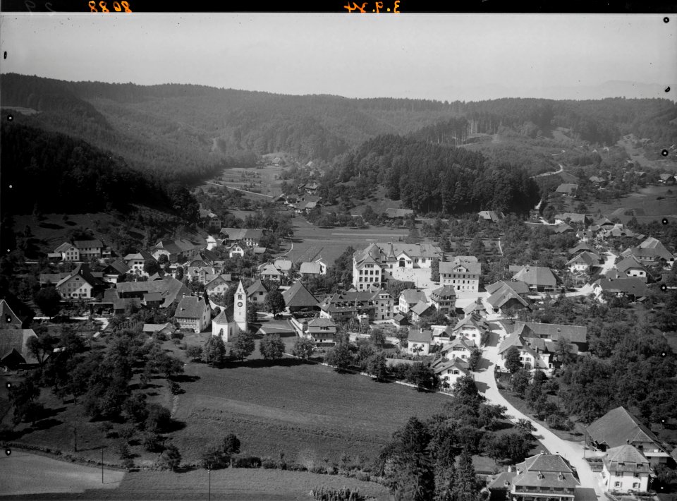 ETH-BIB-Brittnau, Beromünster v. N. O.-Inlandflüge-LBS MH01-008088