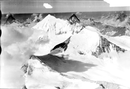ETH-BIB-Brunegghorn, Bishorn, Weisshorn, Dent Blanche-Inlandflüge-LBS MH01-005803