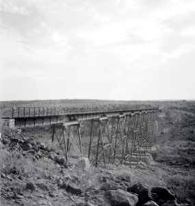 ETH-BIB-Brücke über Tal-Abessinienflug 1934-LBS MH02-22-0873