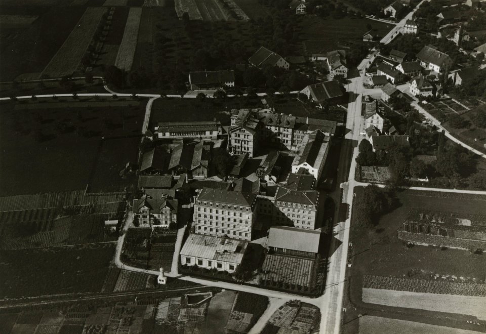 ETH-BIB-Brüttisellen, Schuhfabrik Walder-Inlandflüge-LBS MH03-1746
