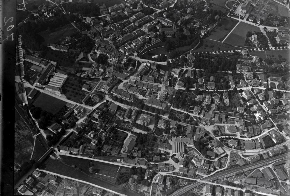 ETH-BIB-Burgdorf aus 400 m-Inlandflüge-LBS MH01-000702