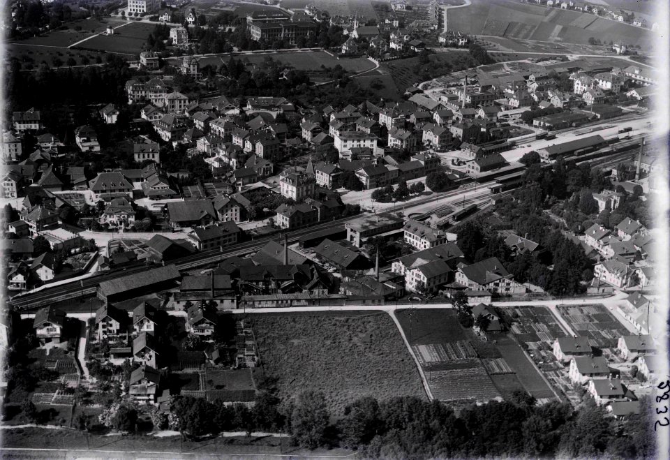 ETH-BIB-Burgdorf, Bahnhofquartier-Inlandflüge-LBS MH01-002835