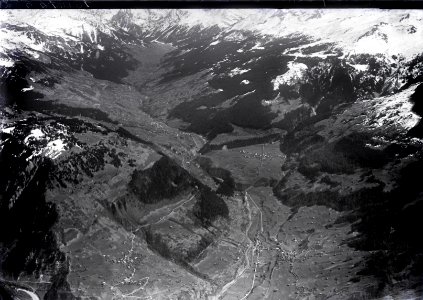 ETH-BIB-Buchen, i.Pr., Jenaz, Fideris, Küblis, Prättigau v. N. W. aus 2200 m-Inlandflüge-LBS MH01-005054