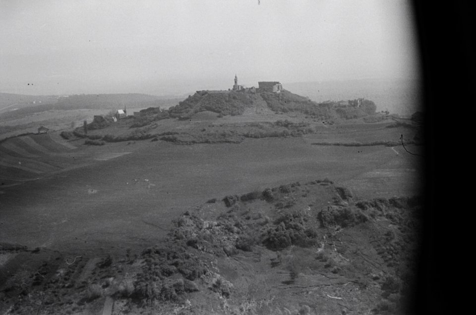 ETH-BIB-Burgruine auf einem Hügel bei Pont-à-Mousson-Weitere-LBS MH02-51-0023