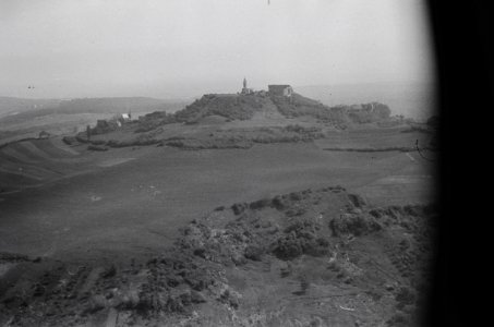 ETH-BIB-Burgruine auf einem Hügel bei Pont-à-Mousson-Weitere-LBS MH02-51-0023