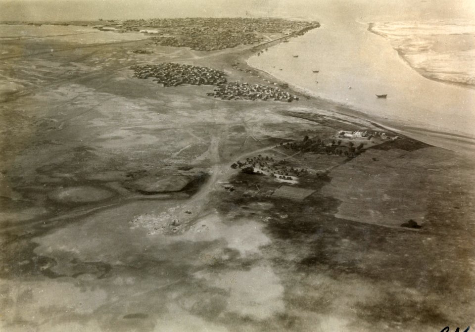 ETH-BIB-Buschehr aus 800 m Höhe-Persienflug 1924-1925-LBS MH02-02-0201-AL-FL