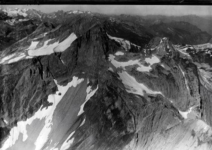 ETH-BIB-Bös, Fulen, Urner Alpen v. O. aus 2900 m-Inlandflüge-LBS MH01-003701