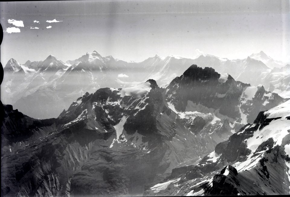ETH-BIB-Bütlasse, Gspaltenhorn, Jungfrau, Mönch-Inlandflüge-LBS MH01-005741