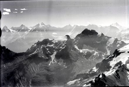 ETH-BIB-Bütlasse, Gspaltenhorn, Jungfrau, Mönch-Inlandflüge-LBS MH01-005741