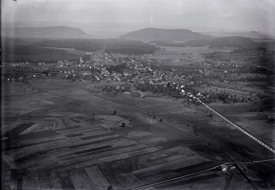 ETH-BIB-Bülach, Baumallee-Inlandflüge-LBS MH01-004163