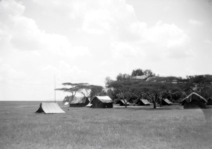 ETH-BIB-Camp Serengeti-Kilimanjaroflug 1929-30-LBS MH02-07-0508 photo