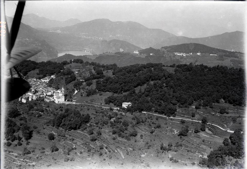 ETH-BIB-Carona, Agra, Ponte Tresa v. O.-Inlandflüge-LBS MH01-001973