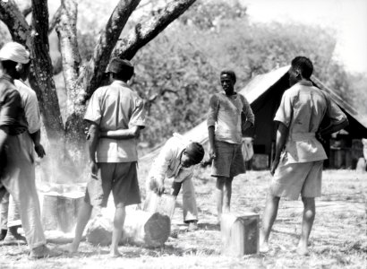 ETH-BIB-Camp Serengeti-Kilimanjaroflug 1929-30-LBS MH02-07-0313