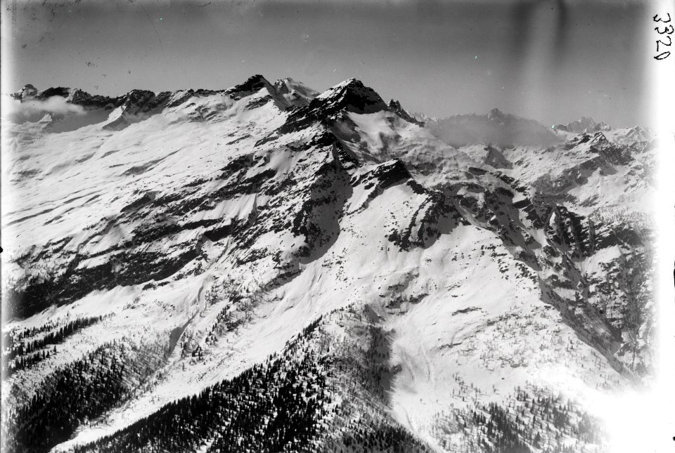 ETH-BIB-Campo Tencia, Pizzo Forno, Val Chironico v. O. aus 2500 m-Inlandflüge-LBS MH01-003350
