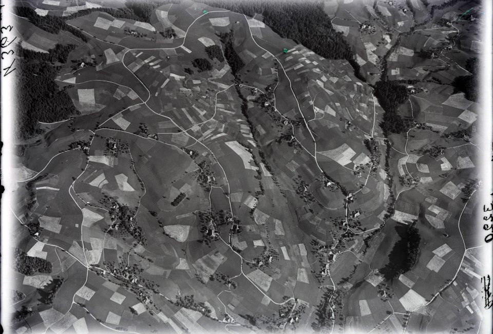 ETH-BIB-Chalberweid, Eriswil v. N. aus 3000 m-Inlandflüge-LBS MH01-003220