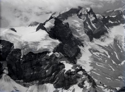 ETH-BIB-Chammlistock, Schärhorn v. N. aus 4000 m-Inlandflüge-LBS MH01-006527