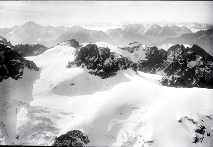 ETH-BIB-Chli Spannort, Spannortjoch v. W. aus 3200 m-Inlandflüge-LBS MH01-004709