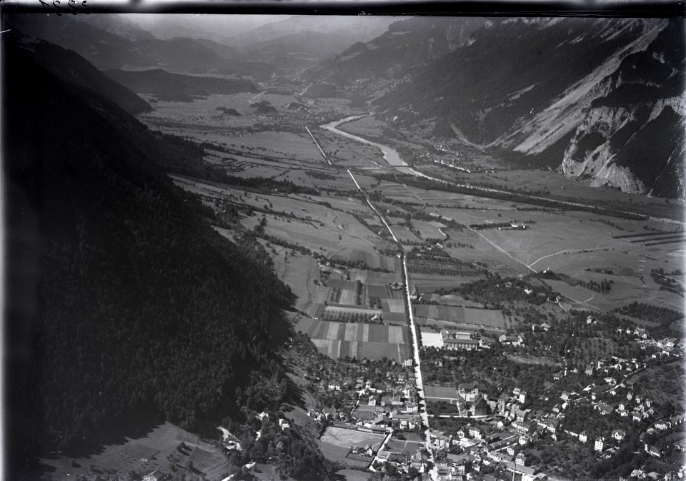 ETH-BIB-Chur, Rossboden, Felsberg, Domat-Ems-Inlandflüge-LBS MH01-003881